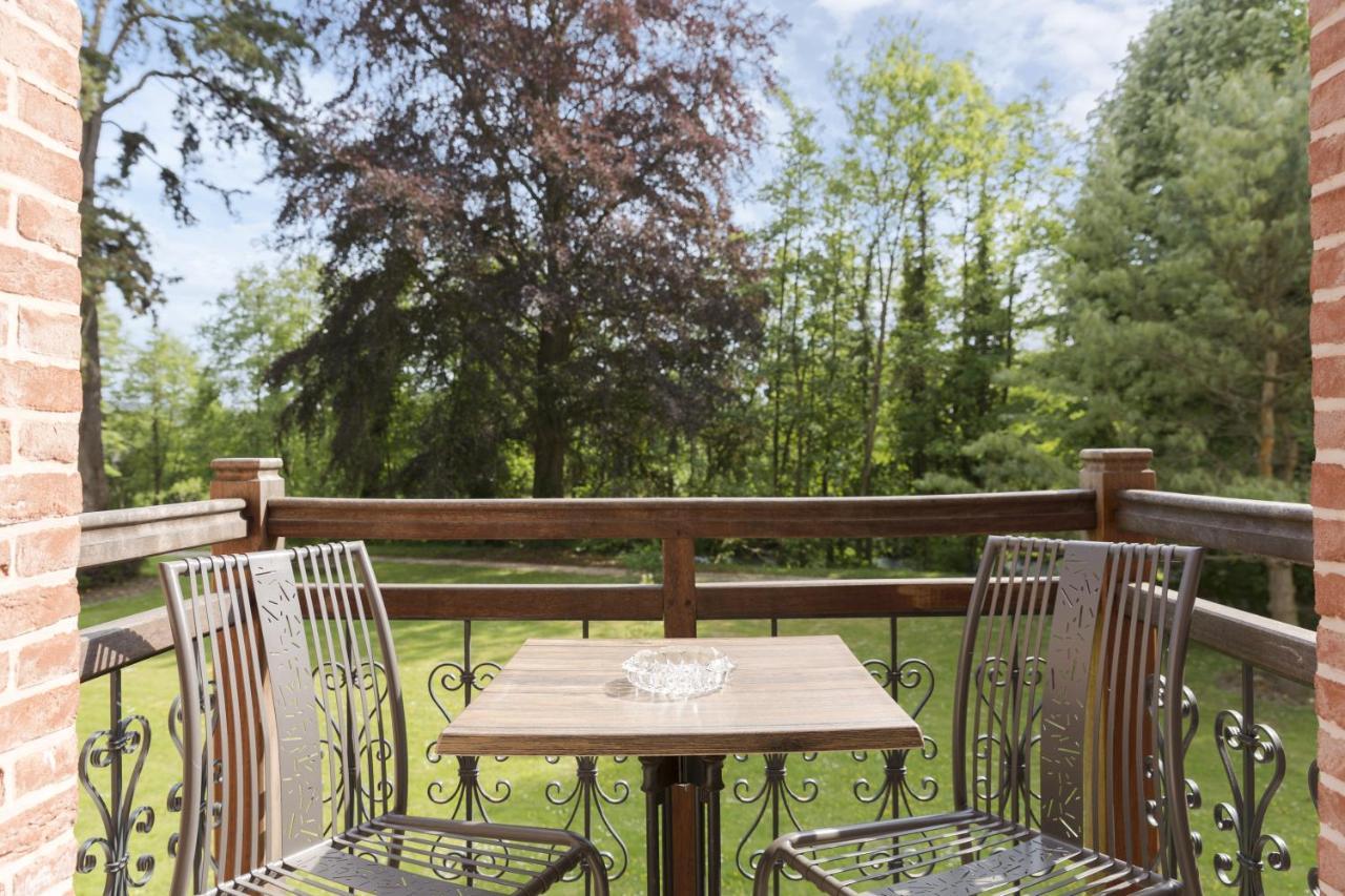 Hotel Belle Isle Sur Risle - Chateau & Pont-Audemer